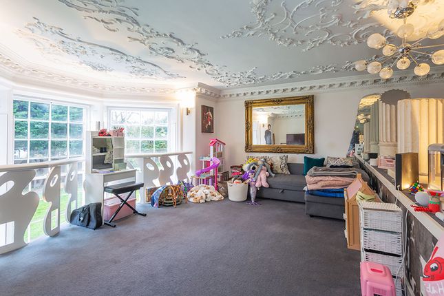 Flat 1c, Woodcote Hall Woodcote Road, Epsom photo 3