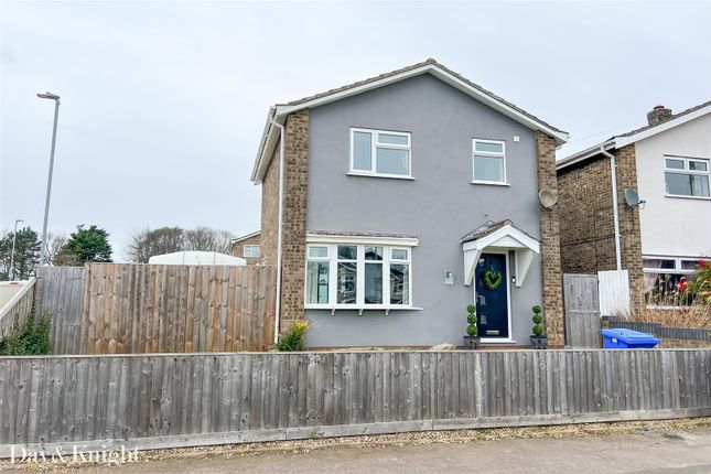 Detached house for sale in Chiltern Crescent, Oulton, Lowestoft