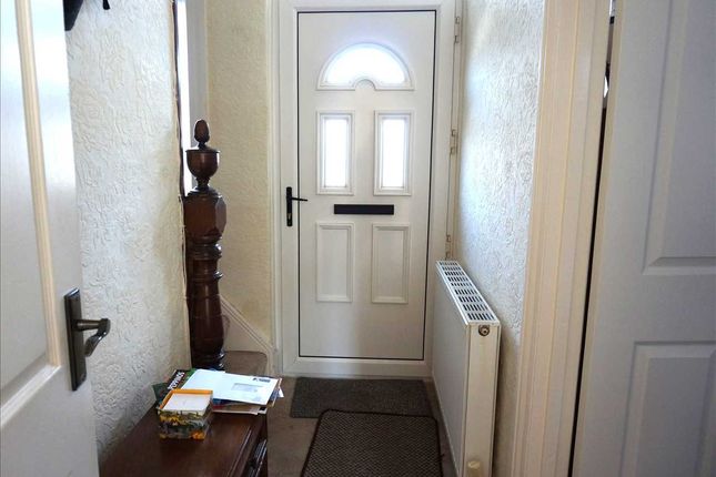 Kings Road, LLANDYBIE, Ammanford photo 3