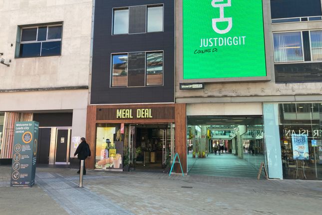 Thumbnail Retail premises to let in Unit 22, Central Arcade, Leeds