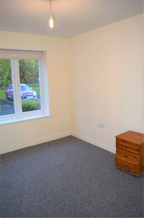 Flat for sale in Woodsome Park, Woolton, Liverpool, Merseyside