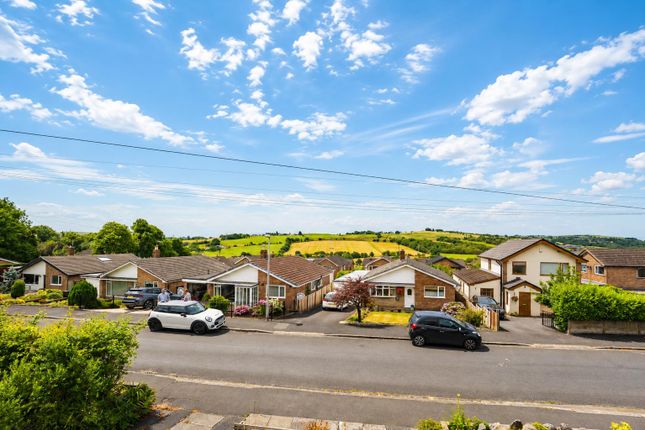 4, Beech Close, Blackburn photo 4
