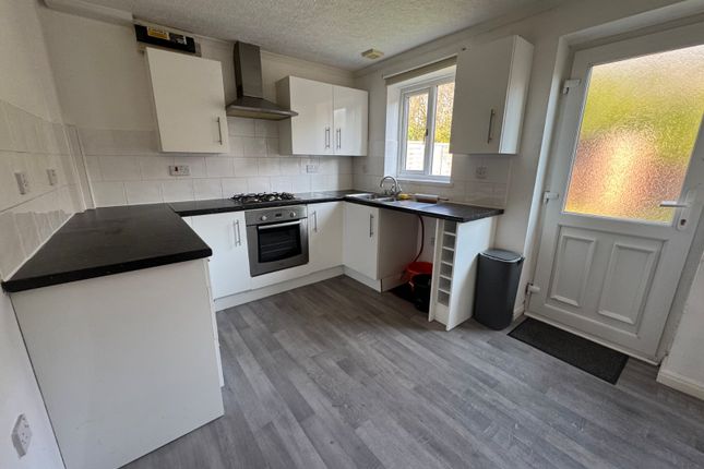11, Ballantyne Close, East Yorkshire photo 3