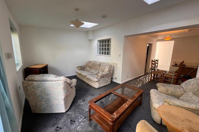 52, Rushmead Close, Canterbury photo 3