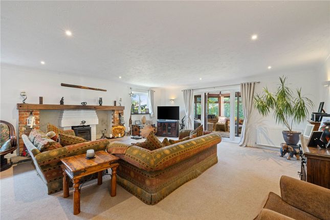 5 Lion Road, Bognor Regis photo 2