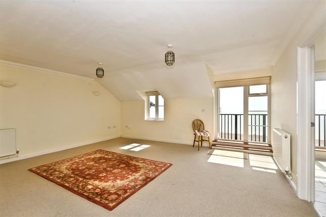 16, Chatham Court, Chatham Green, Eastbourne photo 4