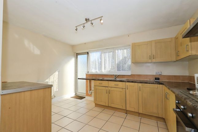 7, Green Lanes, Bilston photo 3