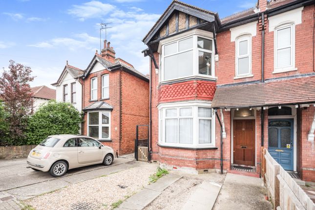 2-bed maisonette on 49A,, Pinner Hill Road, Pinner, £375,000