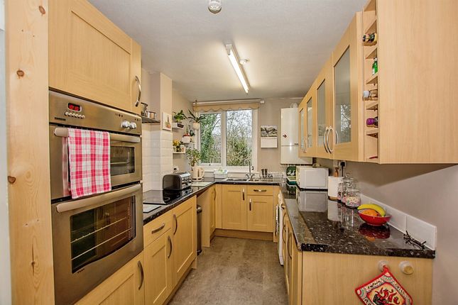 Thumbnail Flat for sale in Monmouth Close, New Inn, Pontypool