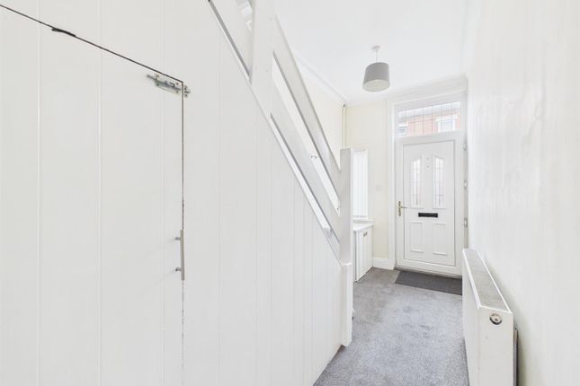10, Stanford Avenue, Wirral photo 3