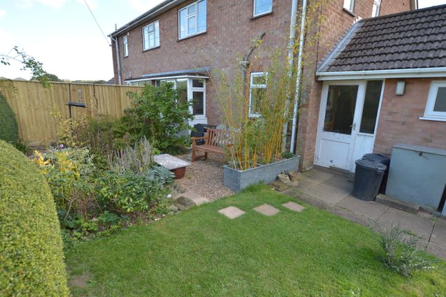 1, Priory Way, Louth photo 4