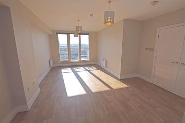 115, The Aspect, Cardiff photo 2
