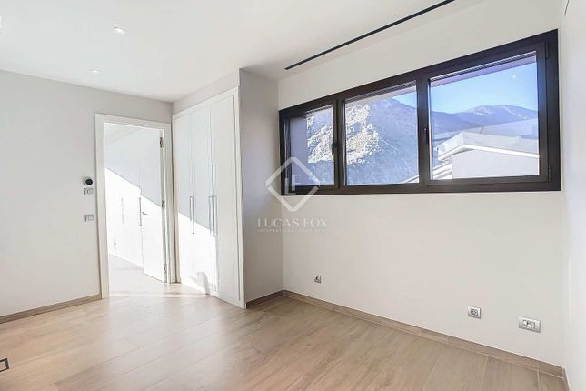 Detached house for sale in Ad700 Les Escaldes, Andorra