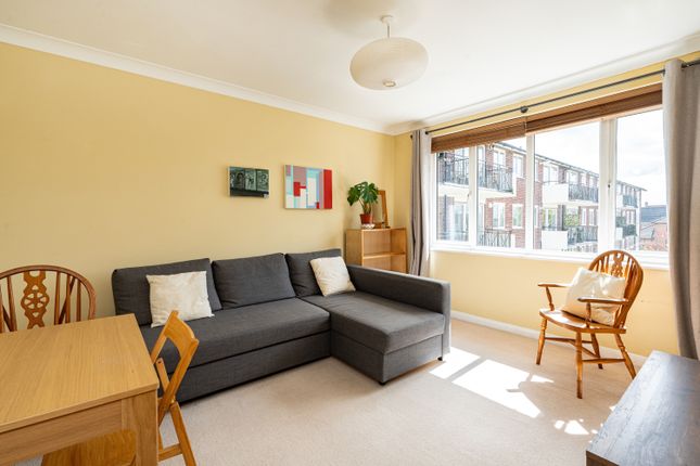 Thumbnail Flat to rent in Lizmans Court Silkdale Close, Oxford, Oxfordshire