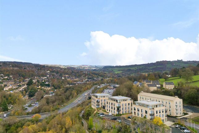 Flat to rent in Stoneworks Place, Matlock Spa, Matlock