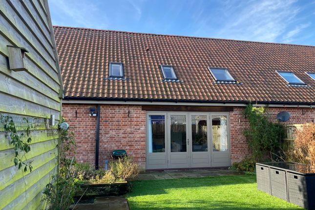 Barn conversion to rent in Hemsby Road, Martham, Great Yarmouth NR29