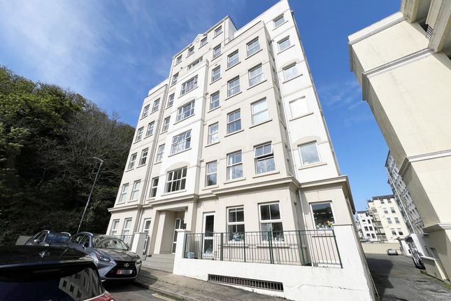 Flat for sale in 19 Palace View Apartments, Douglas, Isle Of Man