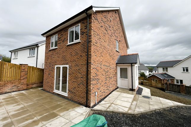31, Dol Y Meillion, Llanilar photo 2