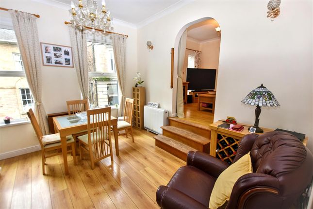 Archways Maisonette, 1, Penryn Street, Redruth photo 4