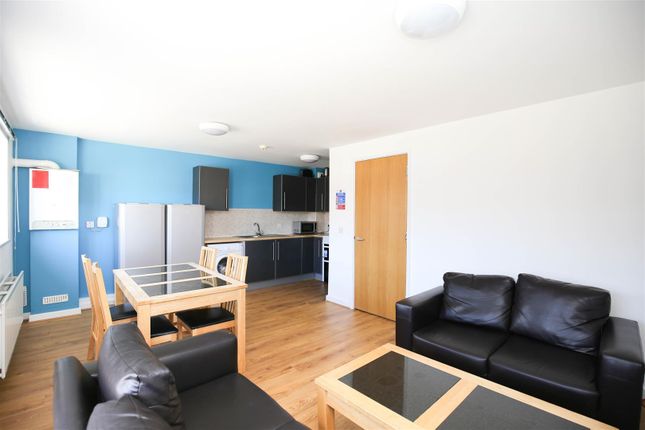 Flat to rent in Monday Crescent, Newcastle Upon Tyne