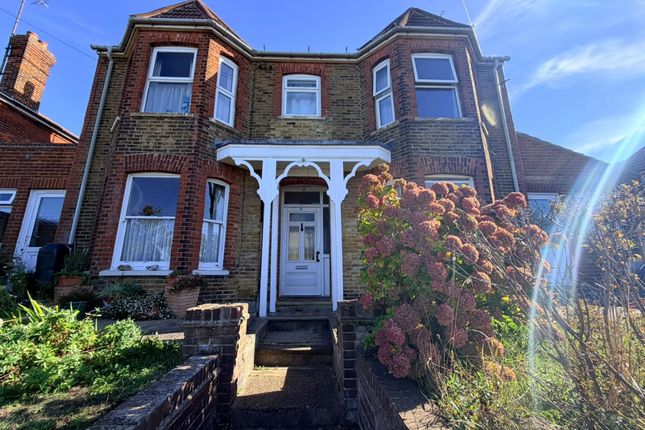 Studio flat on Flat 3, 29 Castle Road, Whitstable, £540/mo