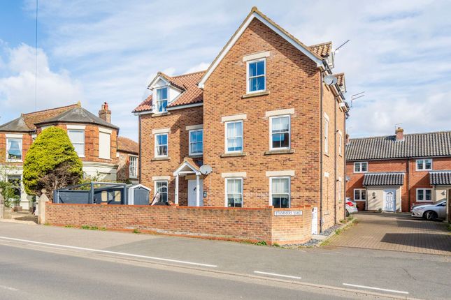 Thumbnail Flat for sale in Stammers Yard, Dereham