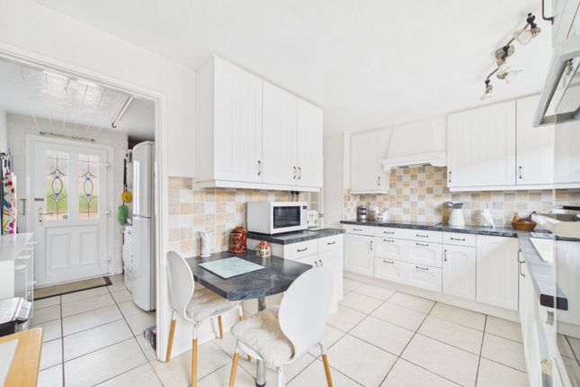 3, Keates Green, Bracknell photo 4
