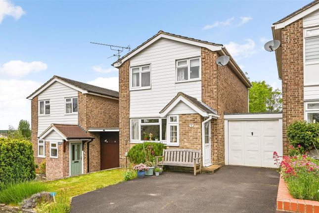 Thumbnail Link-detached house for sale in Mead Close, Halterworth, Romsey, Hampshire