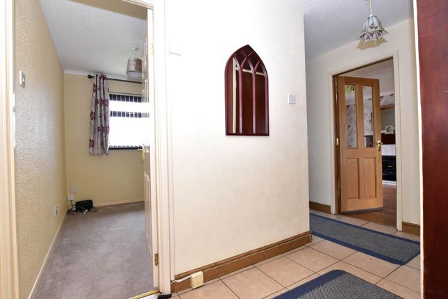 17, Victoria Gardens, Newtownards photo 4