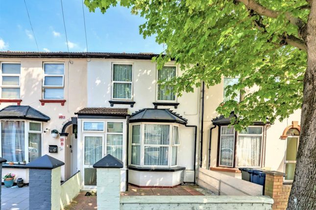 Terraced house for sale in Randolph Road, Southall