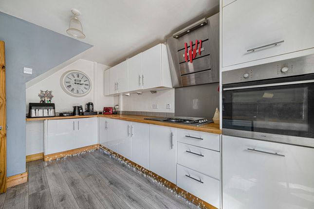 18, Mount Culver Avenue, Sidcup photo 2