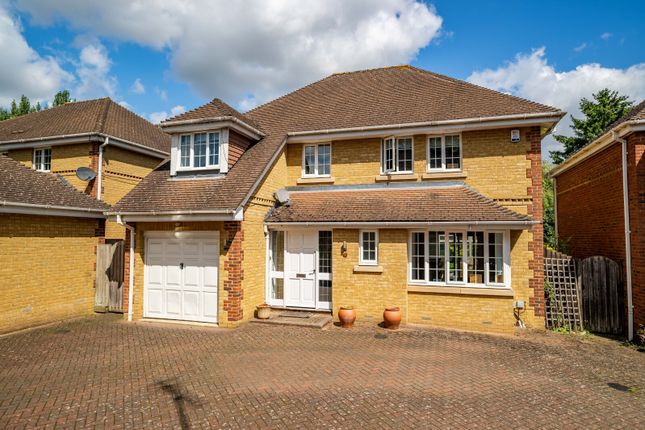 Detached house for sale in Kensington Close, St. Albans, Hertfordshire AL1
