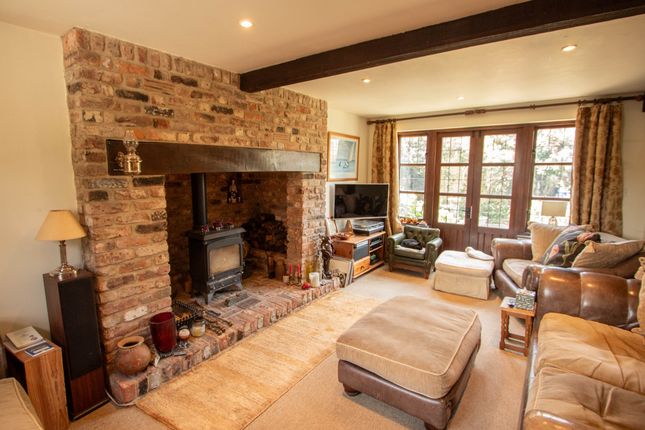 Robin Cottage, Priory Mews, Ottery Saint Mary photo 2
