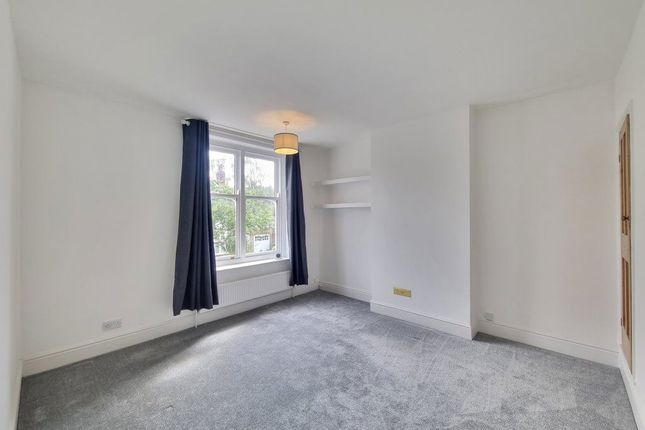 241, Knighton Church Road, Leicester photo 5