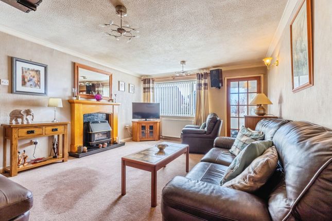 39, Countess Way, Chorley photo 2