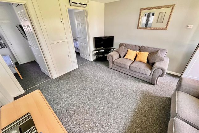35 Florida Holiday Park, Back Market Lane, Great Yarmouth photo 3