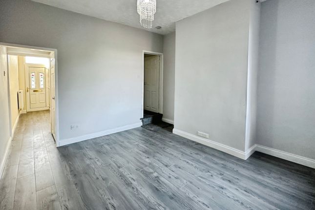 139, Weston Coyney Road, Stoke-On-Trent photo 3