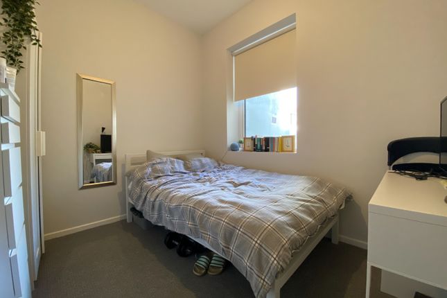 25, Llantrisant Street, Cardiff photo 4