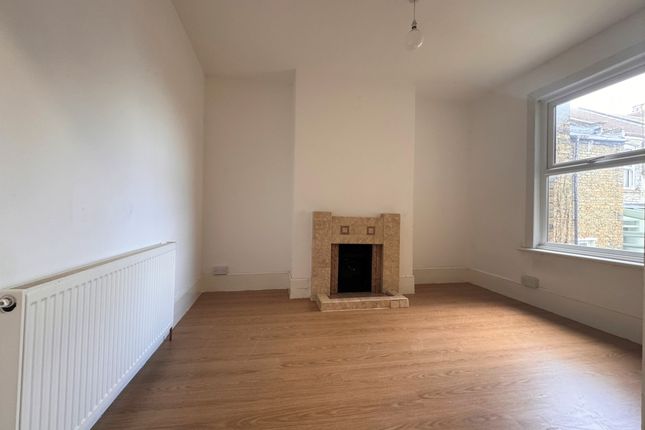 Terraced house to rent in Grotto Hill, Margate