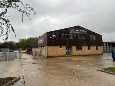 Thumbnail Light industrial to let in Meadow Close, 25-27 Meadow Close, Ise Valley Industrial Estate, Wellingborough, Northamptonshire