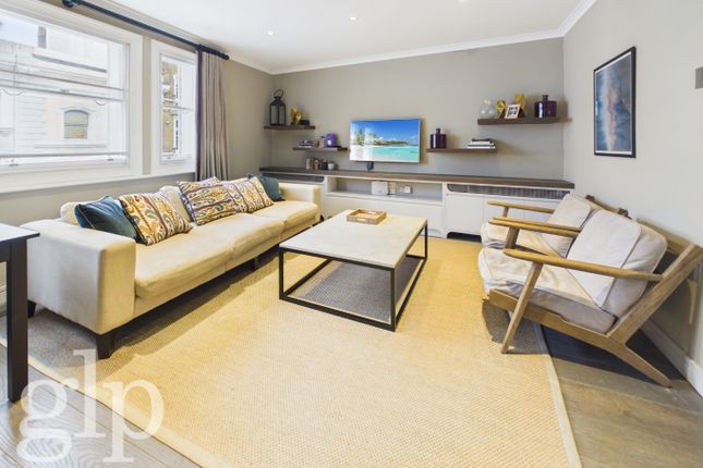 1-bed flat on Apartment 3, 14 King Street, Greater London, £3,445/mo