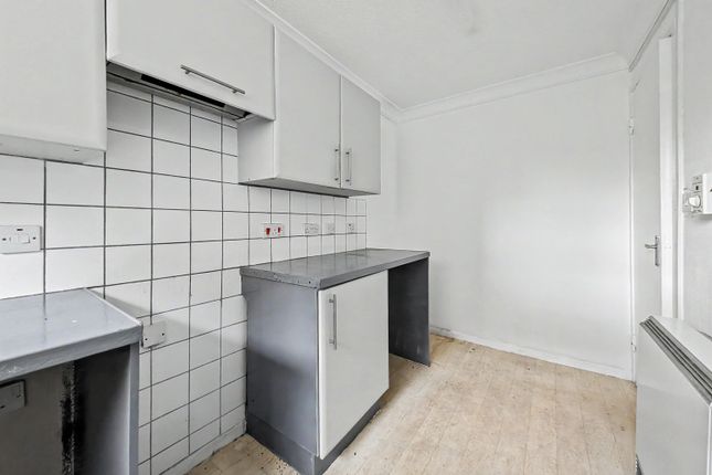 45 Stainton Drive, Gateshead photo 4