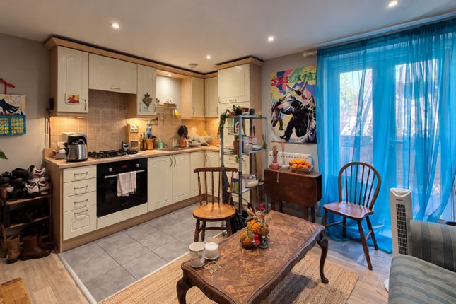 1-bed flat on George Street, Brighton, £1,350/mo