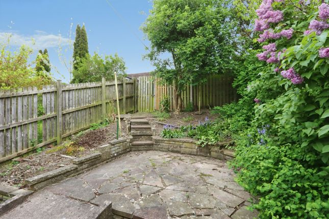 14, Erskine View, Sheffield photo 4