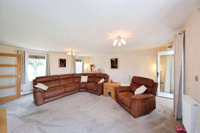 1, Highfield Mews, Mansfield Road, Chesterfield photo 4