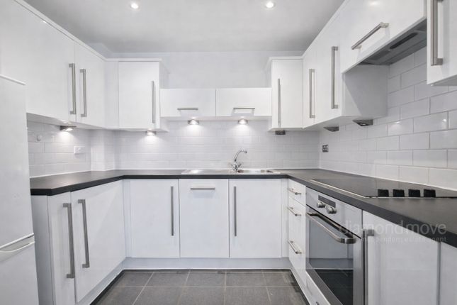 Prince Regent Road, Hounslow photo 4
