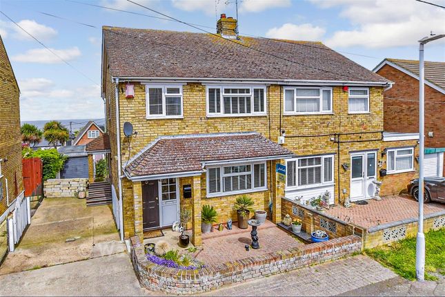 83, Cliff Gardens, Sheerness photo 2