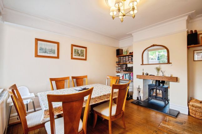 23, Broom Road, South Yorkshire photo 3