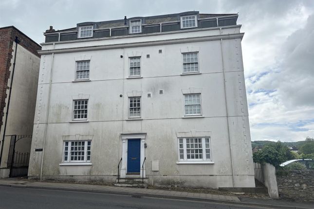 Thumbnail Flat to rent in West Street, Axminster
