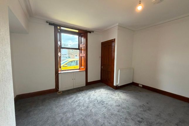 20 Bond Street, Innerleithen photo 3